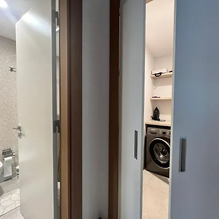 Maslak 1453 Apartment *
